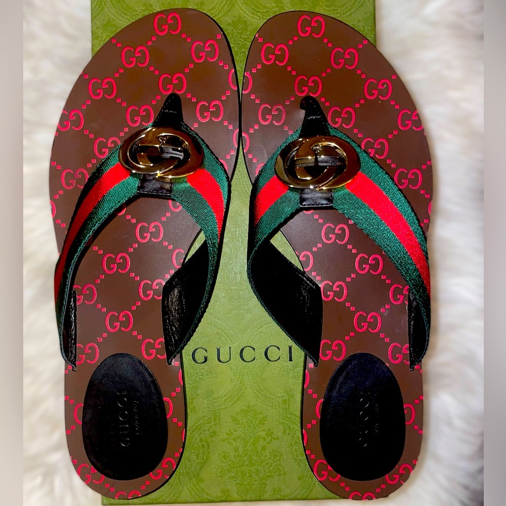 Gently worn Gucci Kika Web Thong Sandals